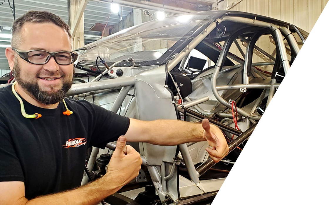 chris-inside-the-shop